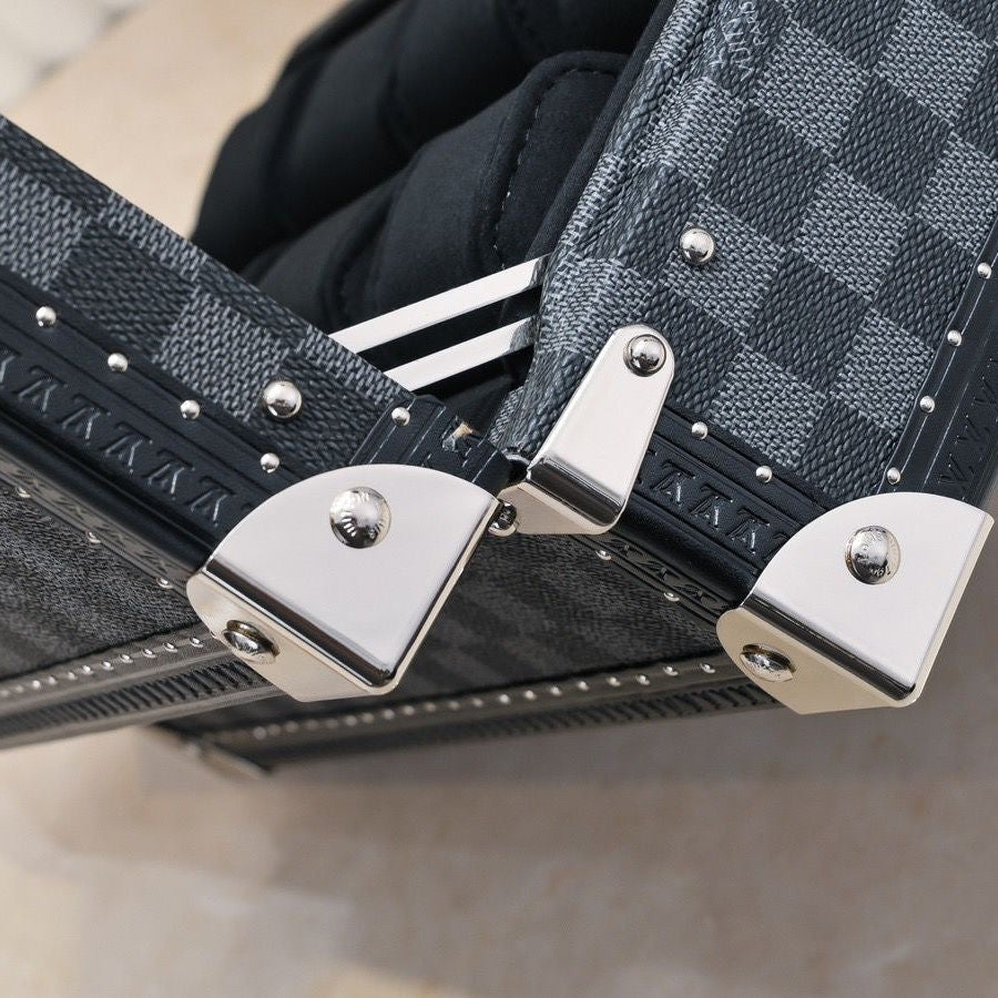 LV Watch Box black