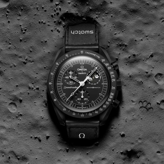 SwatchO Moonphase Snoopy Black