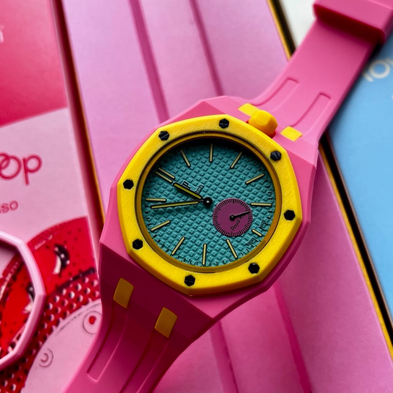 Swatch AP Royal Pop OTG ROZ
