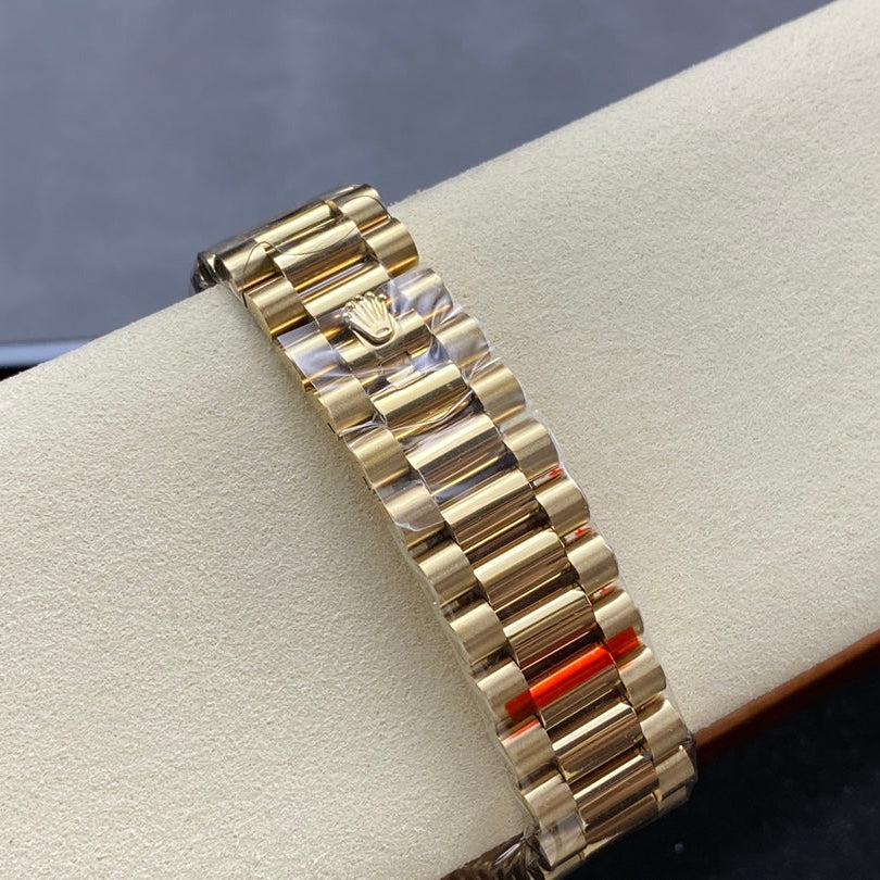 Rolex "Day Date Gold dial with Diamond