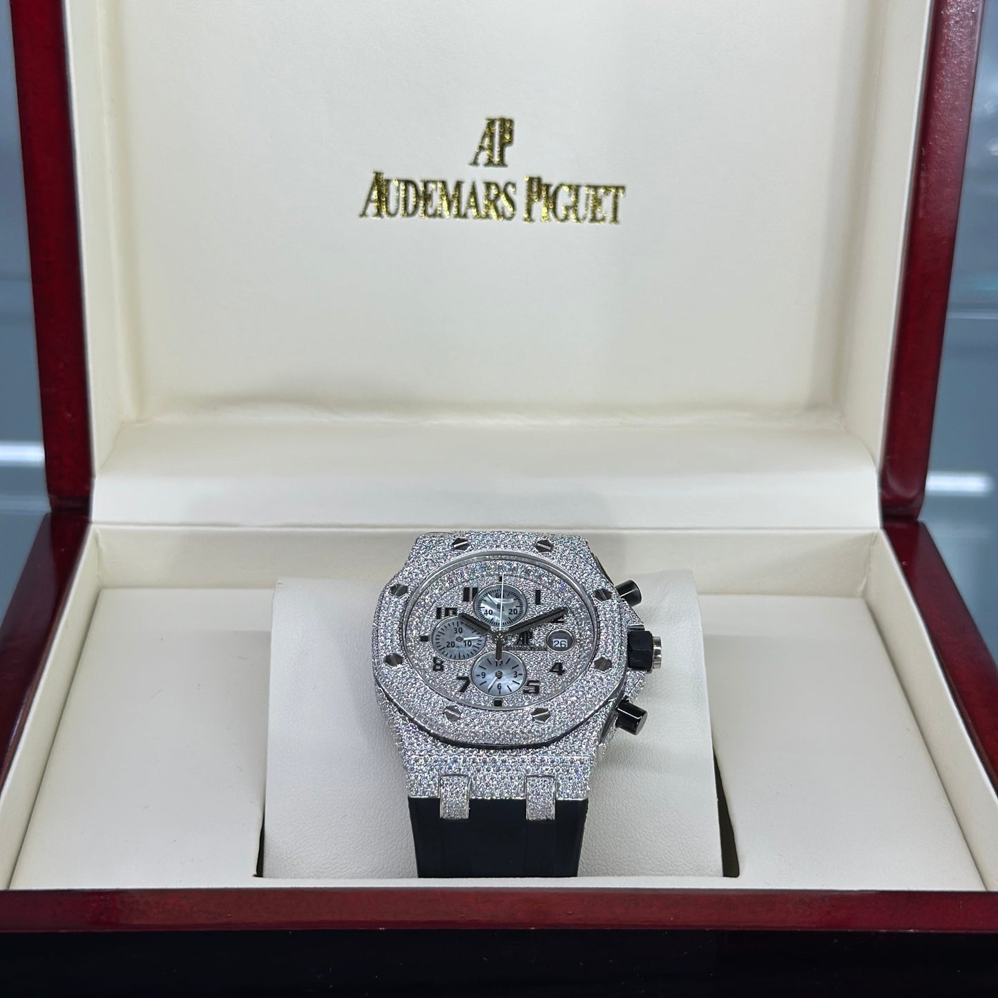 Audemars Piguet Royal Oak VVS Diamonds Watch