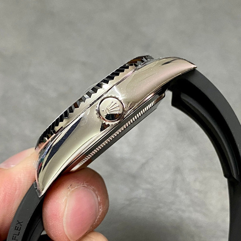 Rolex Sky Dweller Silver Black Oyster Flex