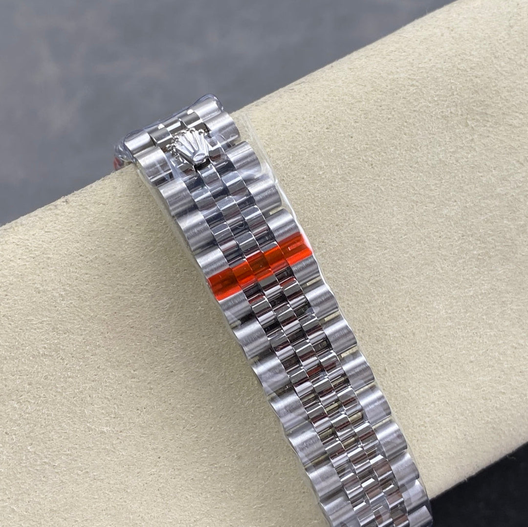 Rolex Rose Diamond Dial Woman